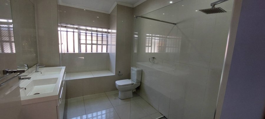 3 Bedroom Property for Sale in Brackendowns Gauteng
