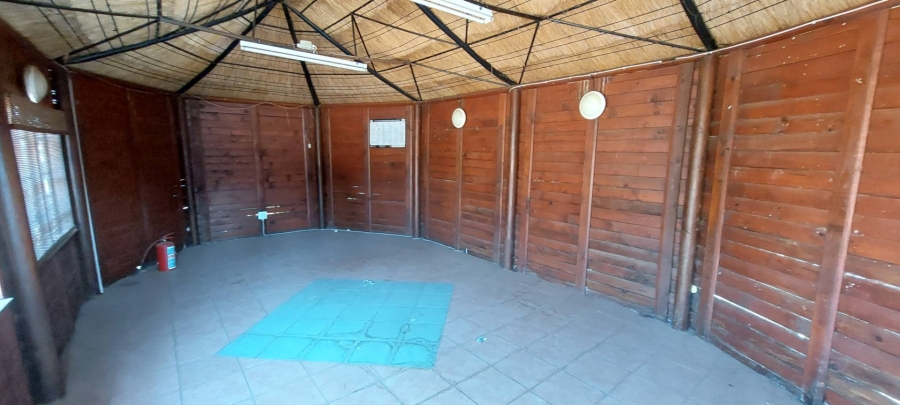 3 Bedroom Property for Sale in Brackendowns Gauteng
