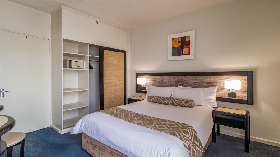 1 Bedroom Property for Sale in Braamfontein Gauteng
