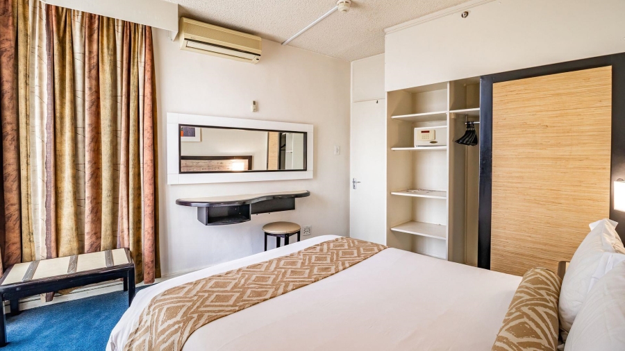 1 Bedroom Property for Sale in Braamfontein Gauteng