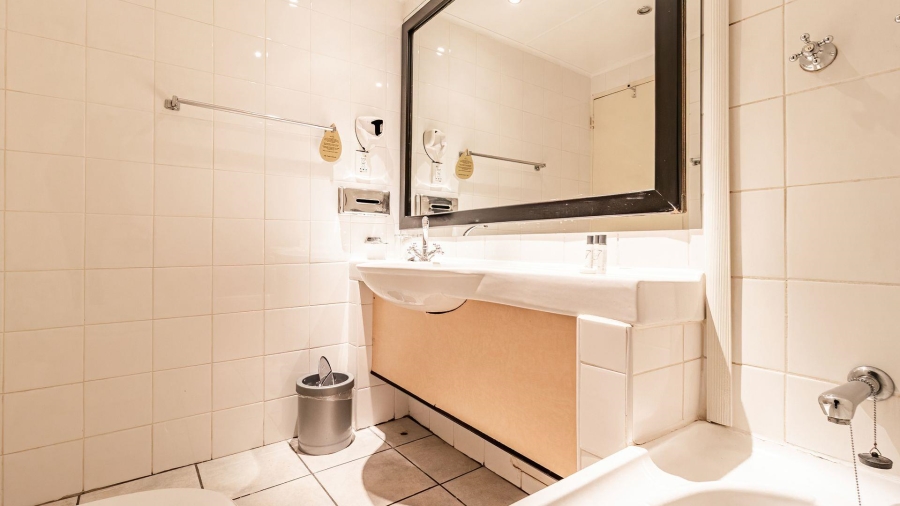 1 Bedroom Property for Sale in Braamfontein Gauteng