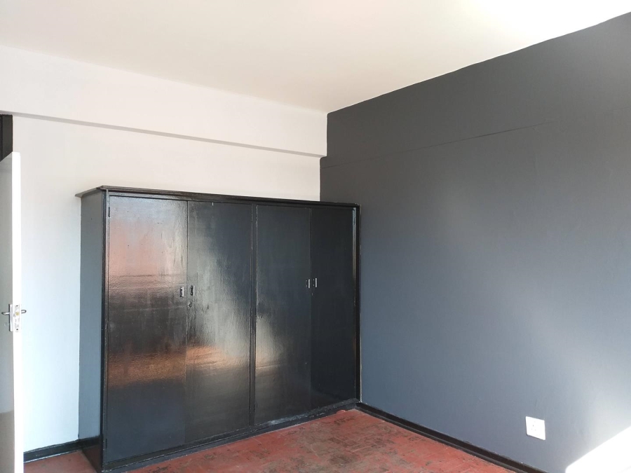 To Let 2 Bedroom Property for Rent in Yeoville Gauteng