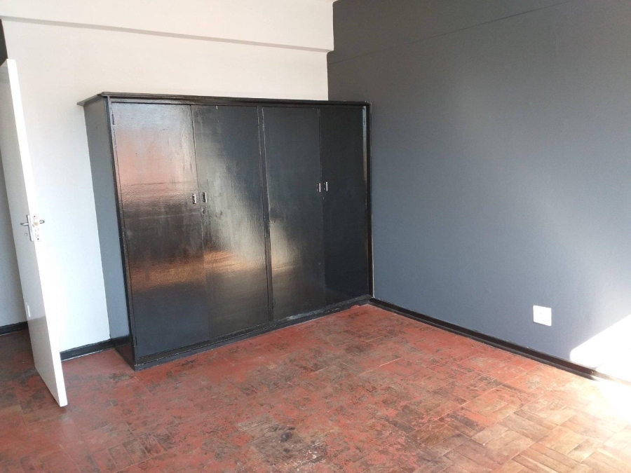 To Let 2 Bedroom Property for Rent in Yeoville Gauteng
