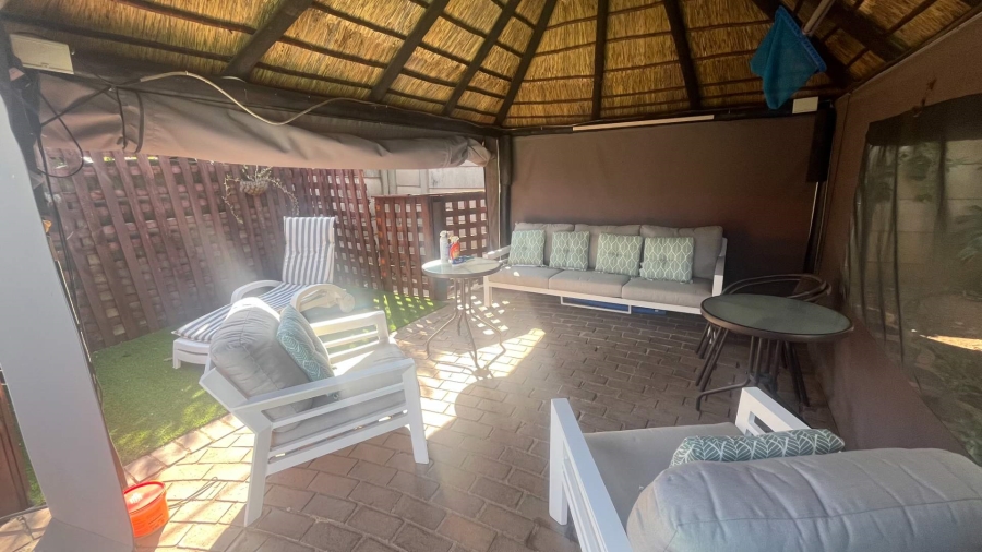 3 Bedroom Property for Sale in Brackendowns Gauteng