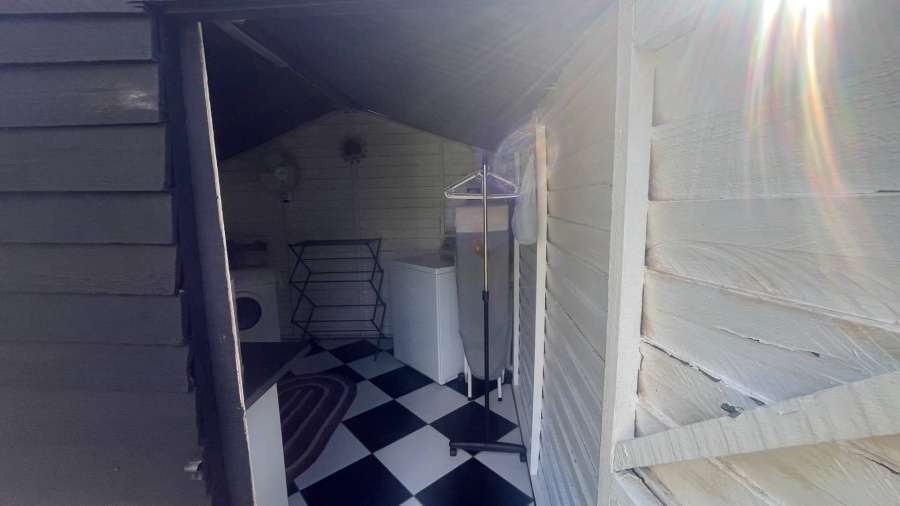 3 Bedroom Property for Sale in Brackendowns Gauteng