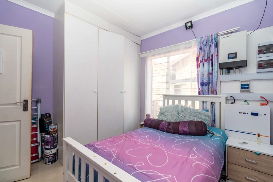 3 Bedroom Property for Sale in Honeypark Gauteng