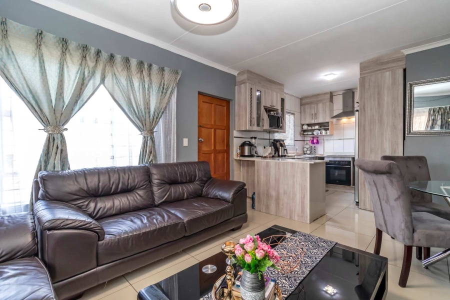 3 Bedroom Property for Sale in Honeypark Gauteng