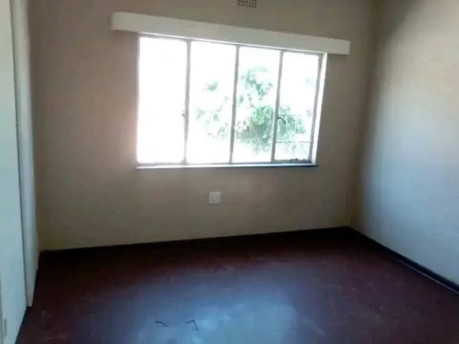 3 Bedroom Property for Sale in Luipaardsvlei Gauteng