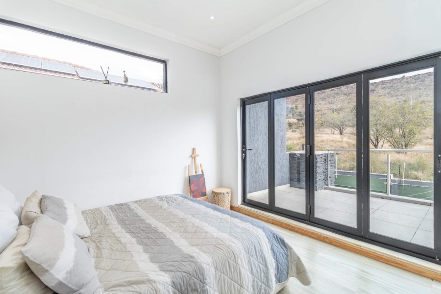 4 Bedroom Property for Sale in Pinehaven Gauteng