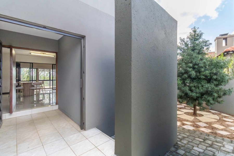3 Bedroom Property for Sale in Pinehaven Gauteng