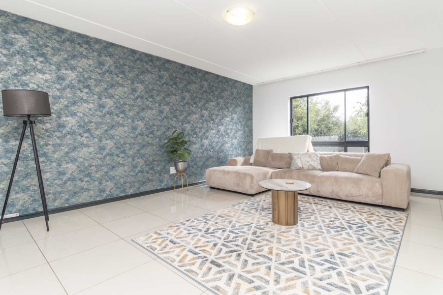 3 Bedroom Property for Sale in Pinehaven Gauteng
