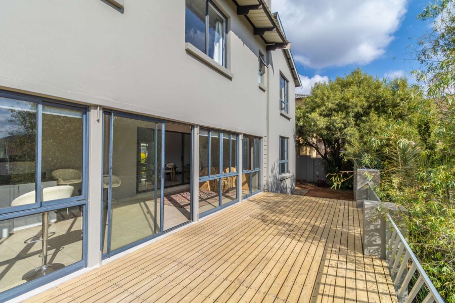 3 Bedroom Property for Sale in Pinehaven Gauteng