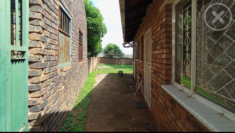 3 Bedroom Property for Sale in Mabopane Gauteng