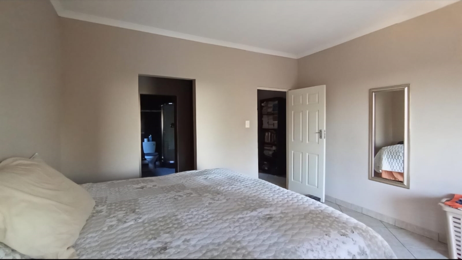 3 Bedroom Property for Sale in Ninapark Gauteng
