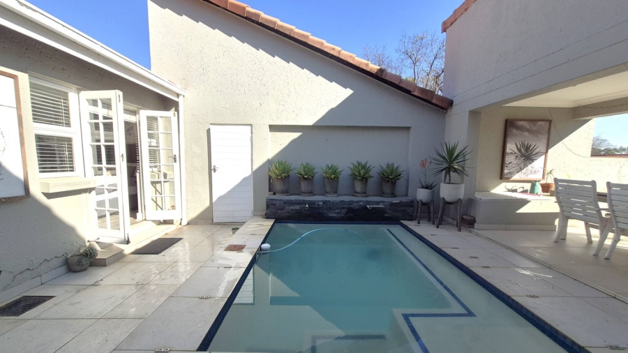 3 Bedroom Property for Sale in Fourways Gauteng