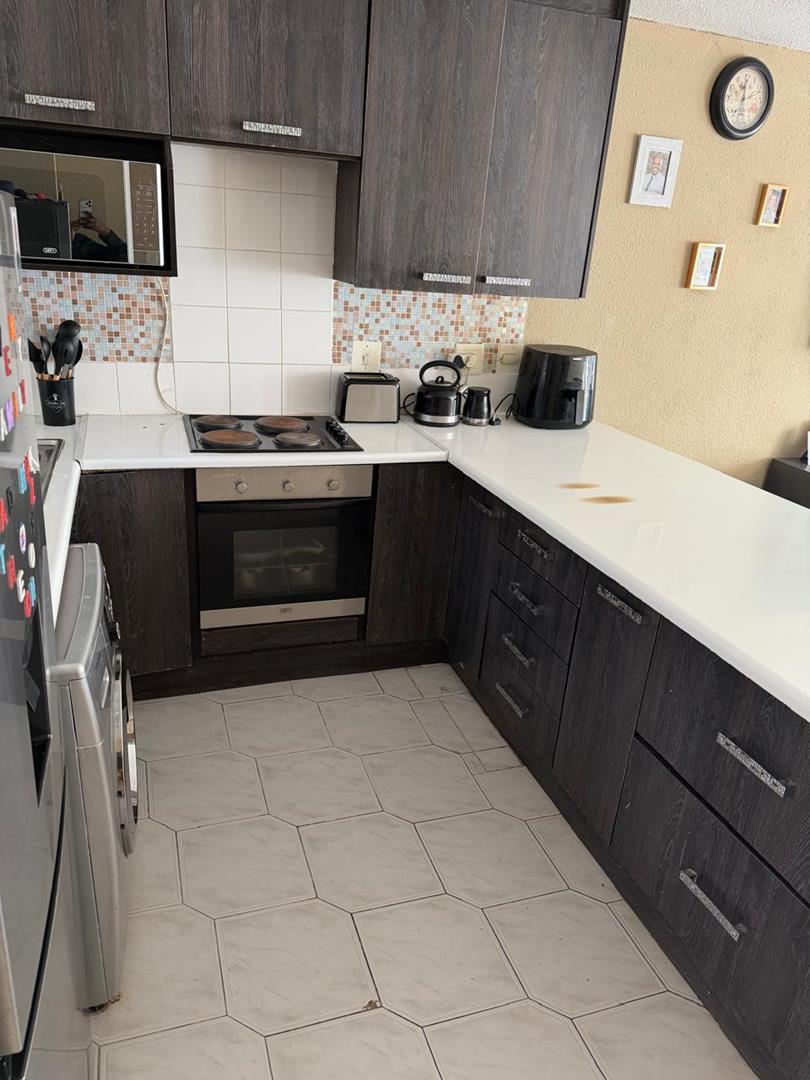To Let 2 Bedroom Property for Rent in Ridgeway Gauteng