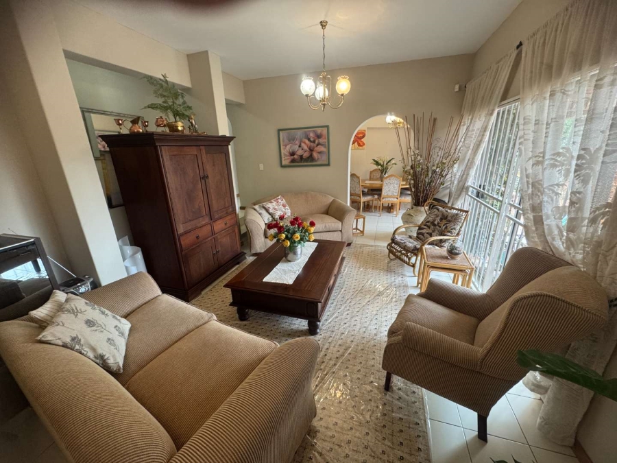 4 Bedroom Property for Sale in Bassonia Gauteng