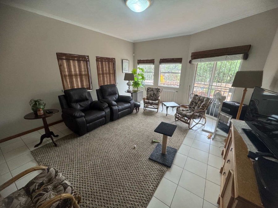 4 Bedroom Property for Sale in Bassonia Gauteng