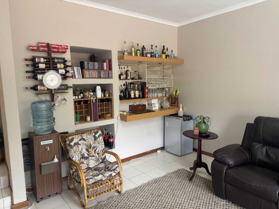 4 Bedroom Property for Sale in Bassonia Gauteng