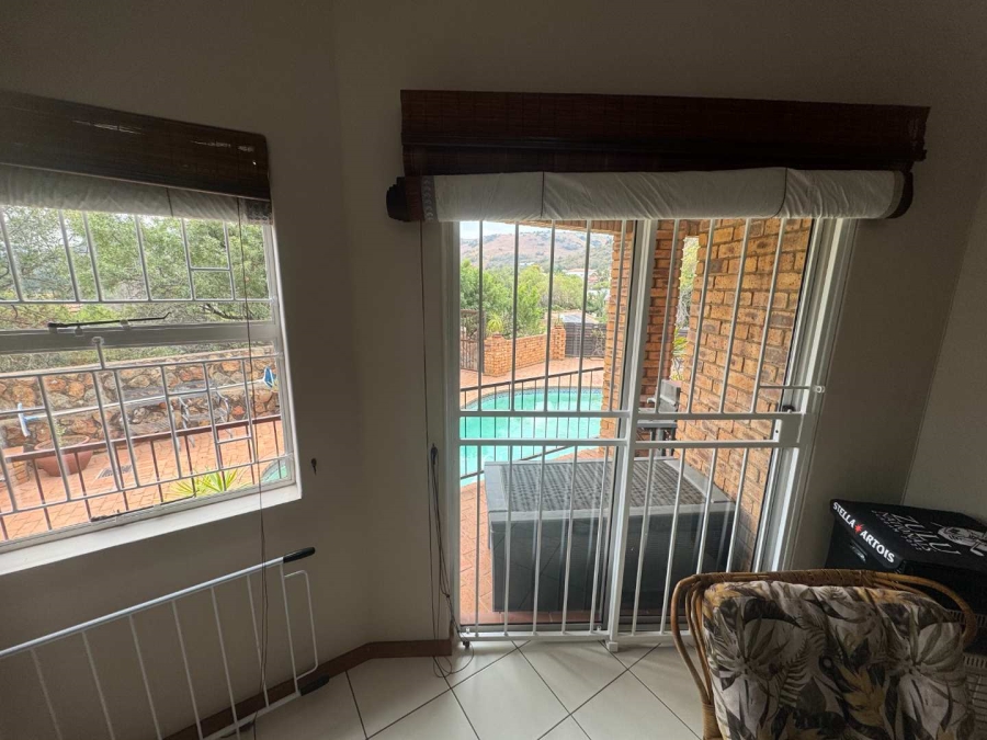 4 Bedroom Property for Sale in Bassonia Gauteng
