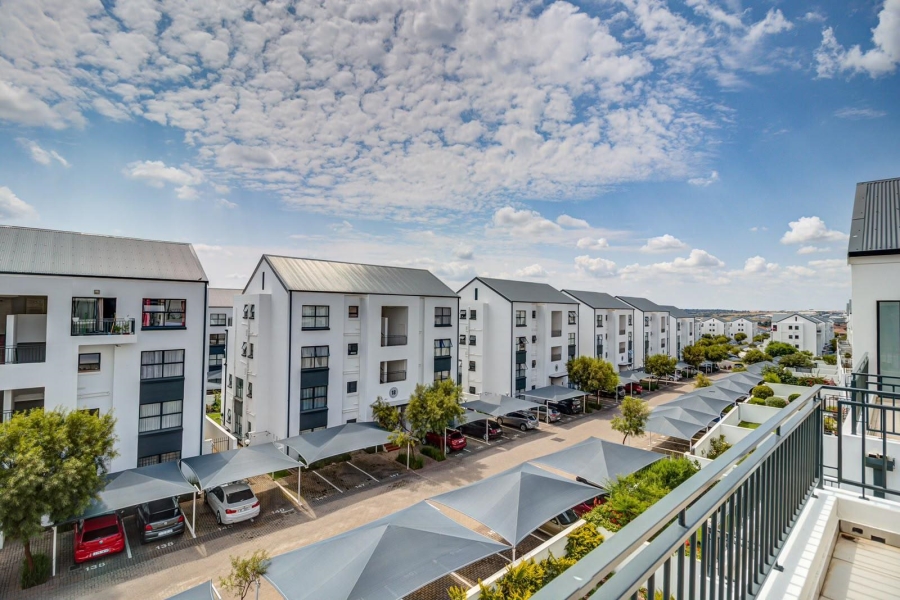 3 Bedroom Property for Sale in Greenstone Hill Gauteng