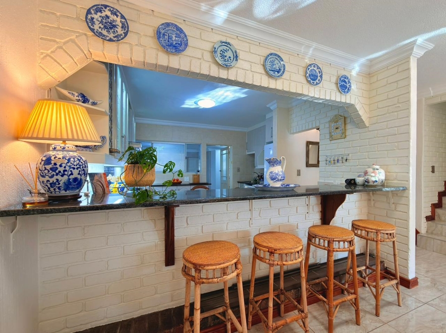 3 Bedroom Property for Sale in Mulbarton Gauteng
