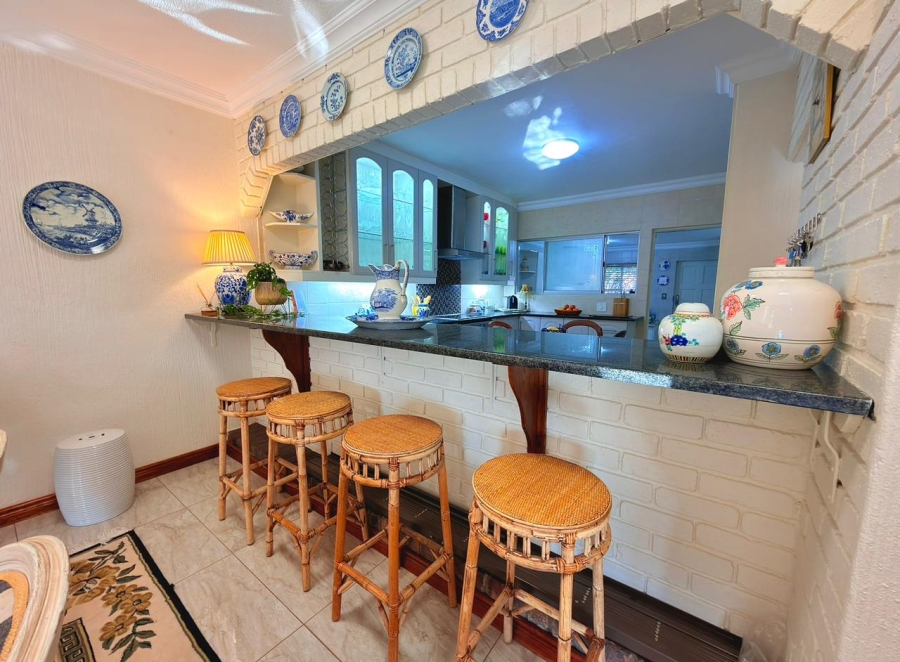 3 Bedroom Property for Sale in Mulbarton Gauteng