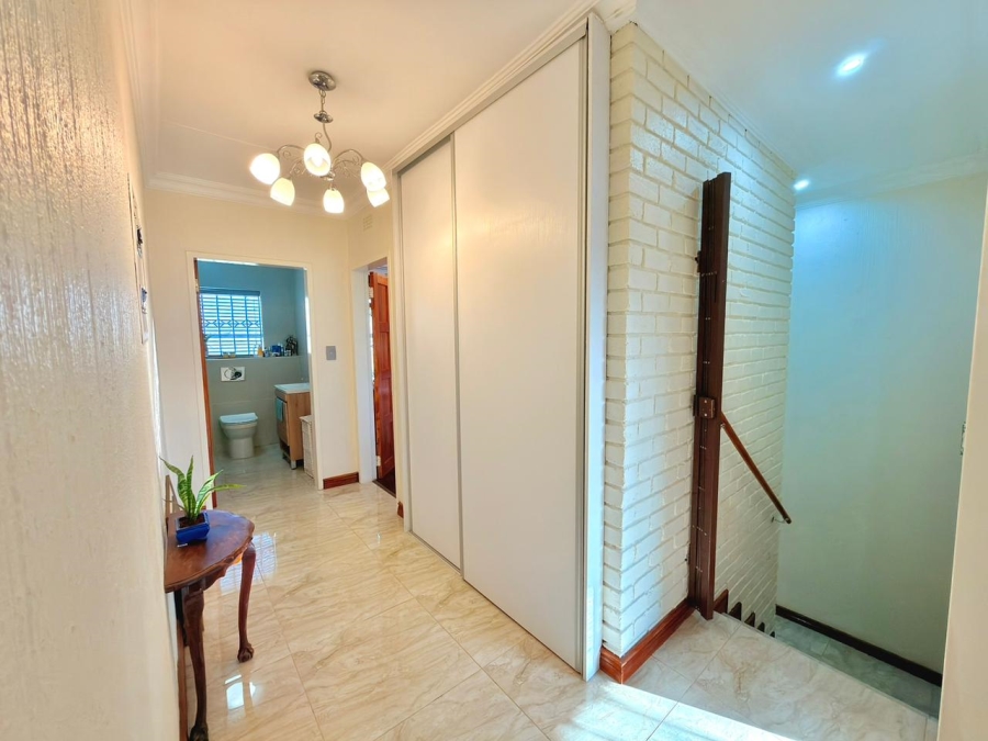 3 Bedroom Property for Sale in Mulbarton Gauteng