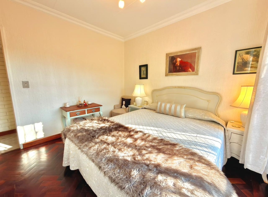 3 Bedroom Property for Sale in Mulbarton Gauteng