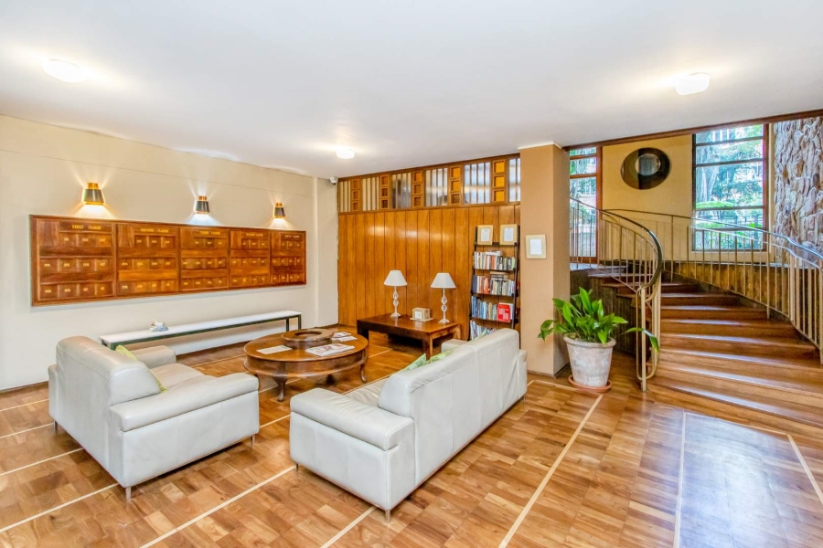 1 Bedroom Property for Sale in Killarney Gauteng