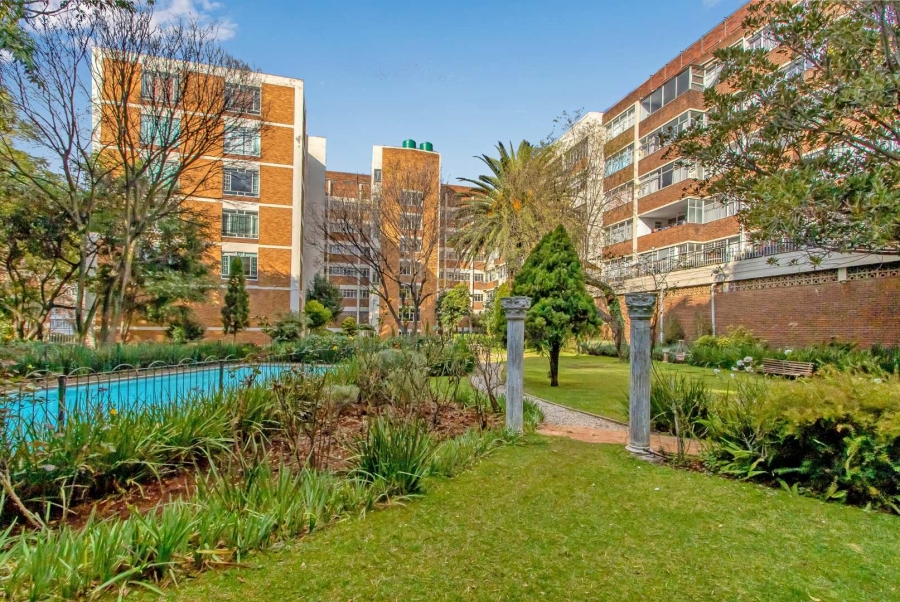 1 Bedroom Property for Sale in Killarney Gauteng