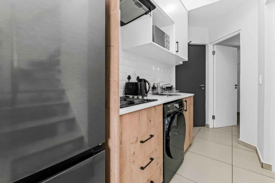 1 Bedroom Property for Sale in Broadacres Gauteng