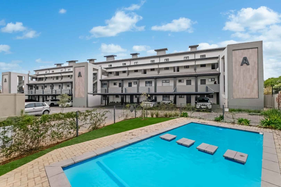 1 Bedroom Property for Sale in Broadacres Gauteng