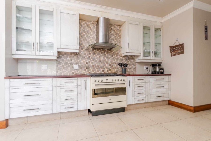4 Bedroom Property for Sale in Bedfordview Gauteng