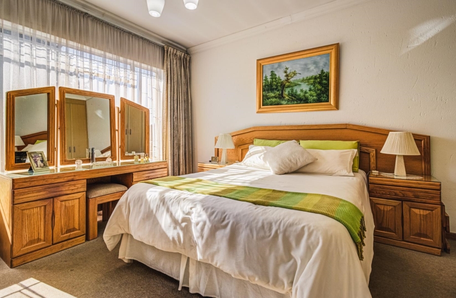 2 Bedroom Property for Sale in Norton Home Estate AH Gauteng
