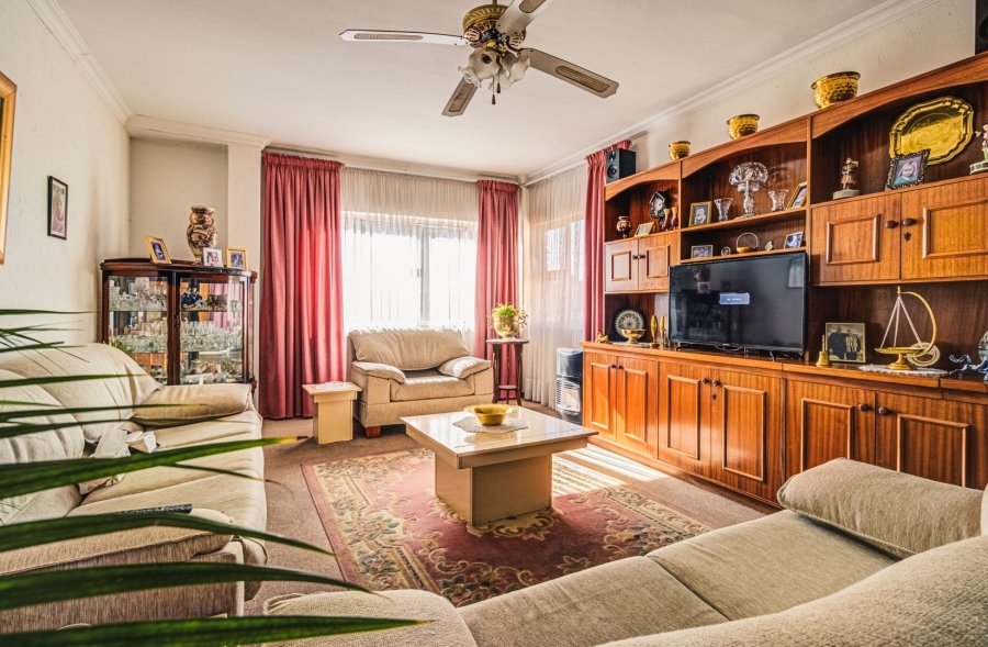 2 Bedroom Property for Sale in Norton Home Estate AH Gauteng