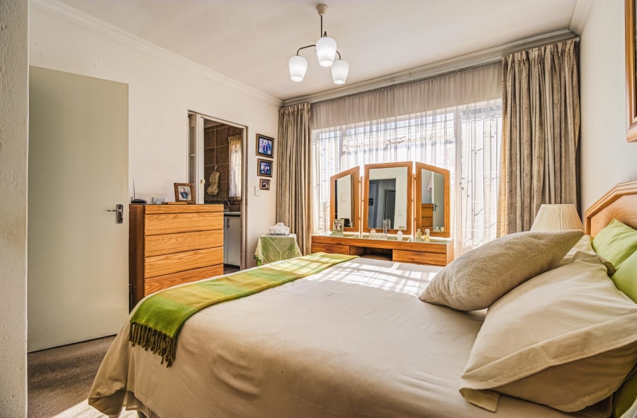 2 Bedroom Property for Sale in Norton Home Estate AH Gauteng