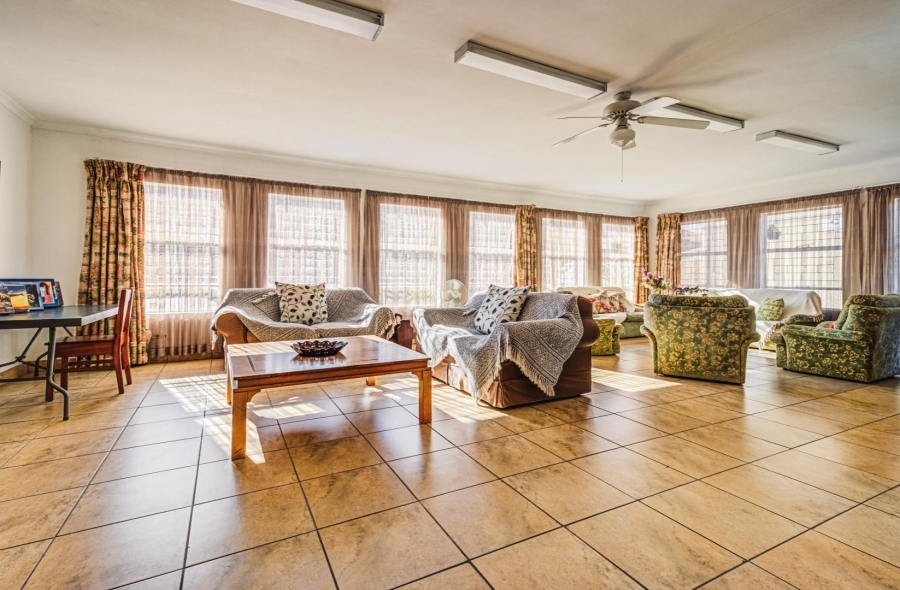 2 Bedroom Property for Sale in Norton Home Estate AH Gauteng
