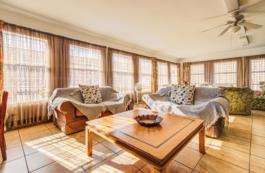2 Bedroom Property for Sale in Norton Home Estate AH Gauteng