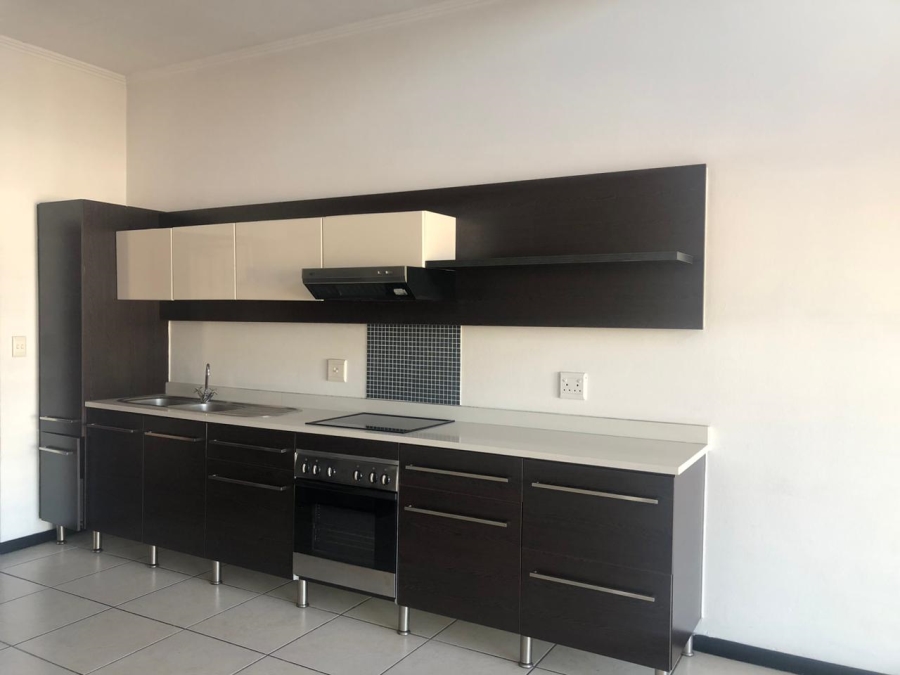 To Let 1 Bedroom Property for Rent in Greenstone Hill Gauteng