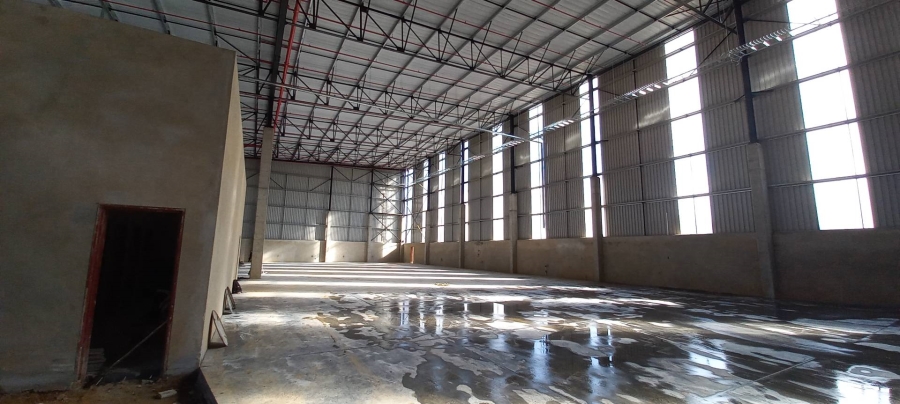 To Let Commercial Property for Rent in Gosforth Park Gauteng
