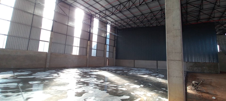 To Let Commercial Property for Rent in Gosforth Park Gauteng