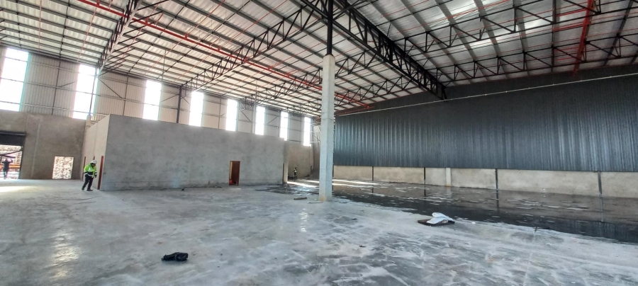 To Let Commercial Property for Rent in Gosforth Park Gauteng