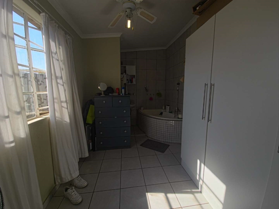 4 Bedroom Property for Sale in Florentia Gauteng