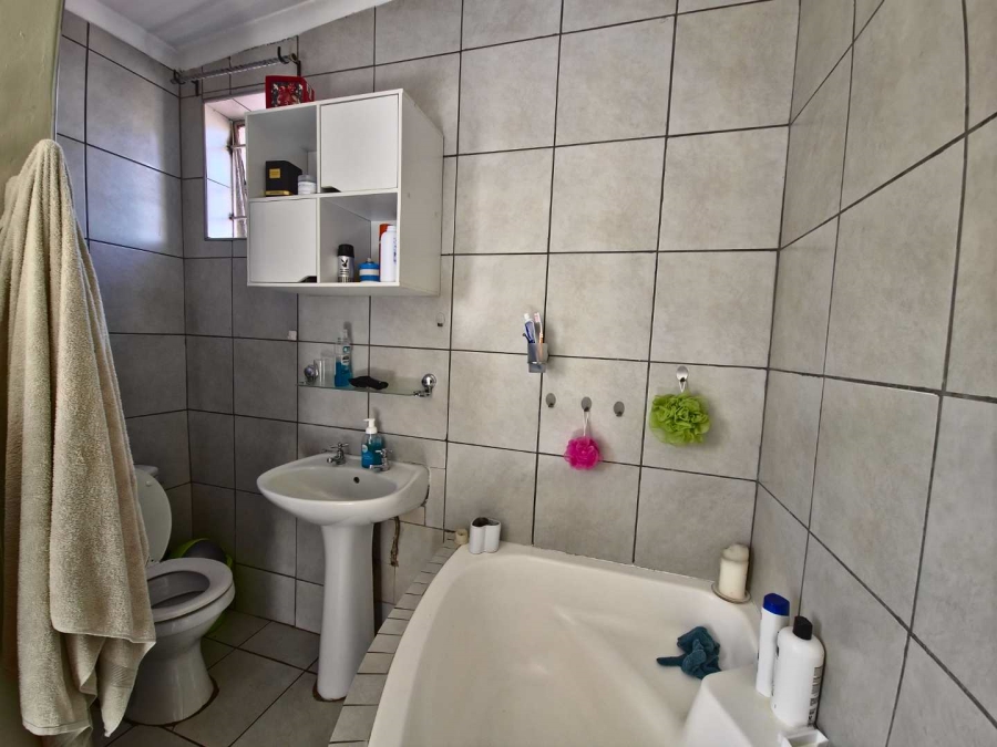 4 Bedroom Property for Sale in Florentia Gauteng