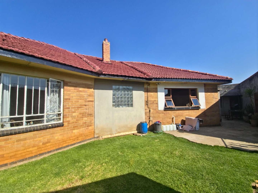 4 Bedroom Property for Sale in Florentia Gauteng