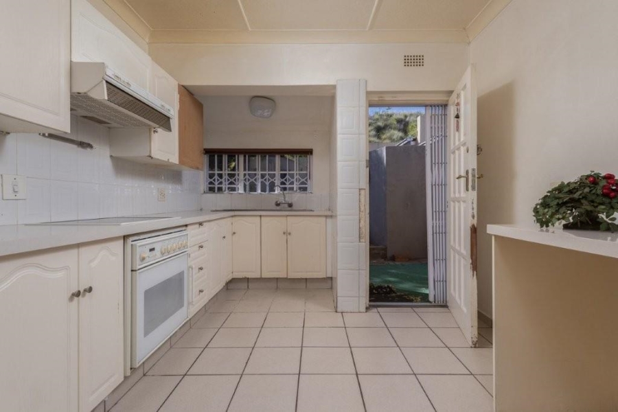 2 Bedroom Property for Sale in Linmeyer Gauteng