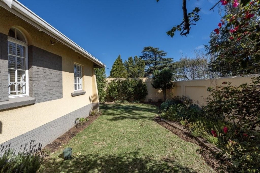 2 Bedroom Property for Sale in Linmeyer Gauteng