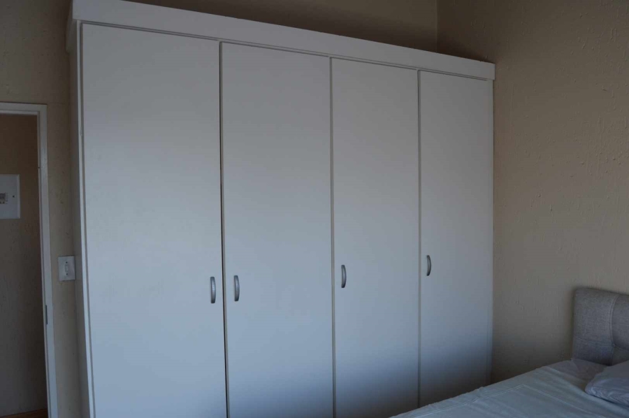 2 Bedroom Property for Sale in New Redruth Gauteng