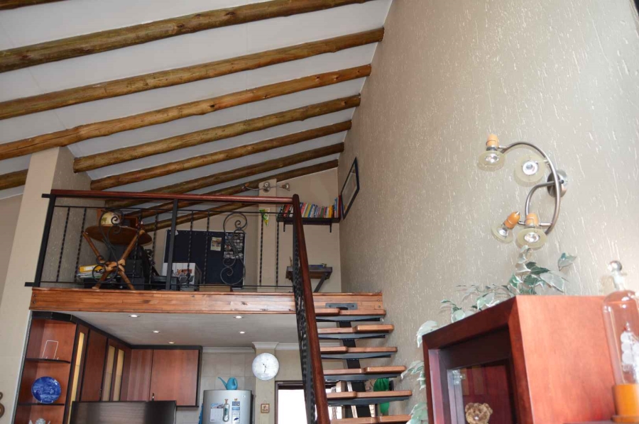 2 Bedroom Property for Sale in New Redruth Gauteng